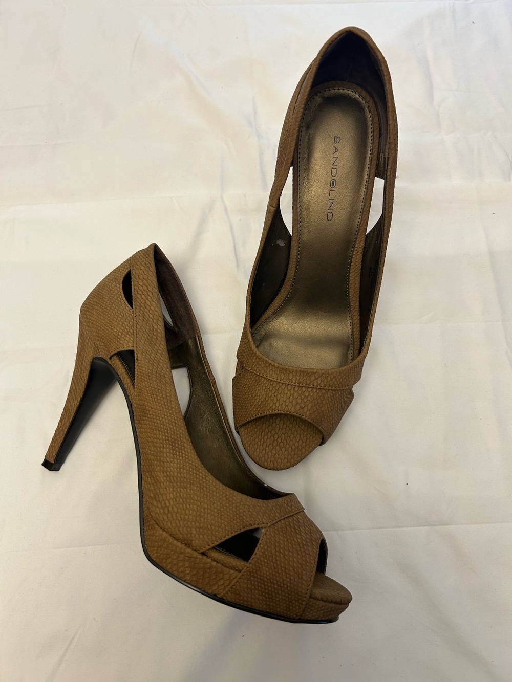 Bandolino Tan Textured Peep-Toe Stiletto Heels